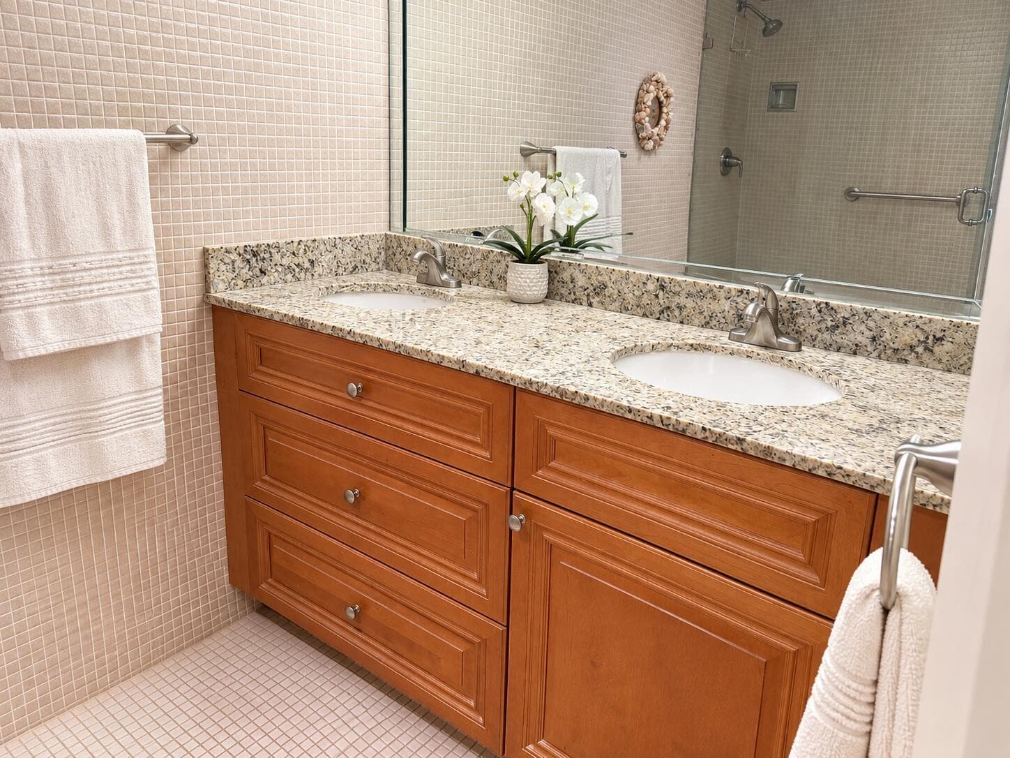 1427 E Hillsboro Boulevard Apt 528 photo 13