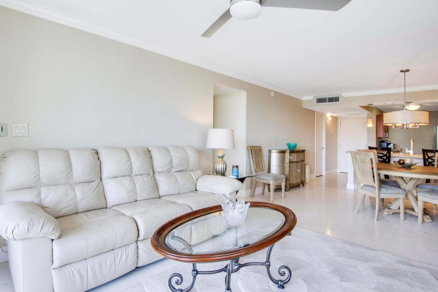 8 Royal Palm Way 2010 photo 12