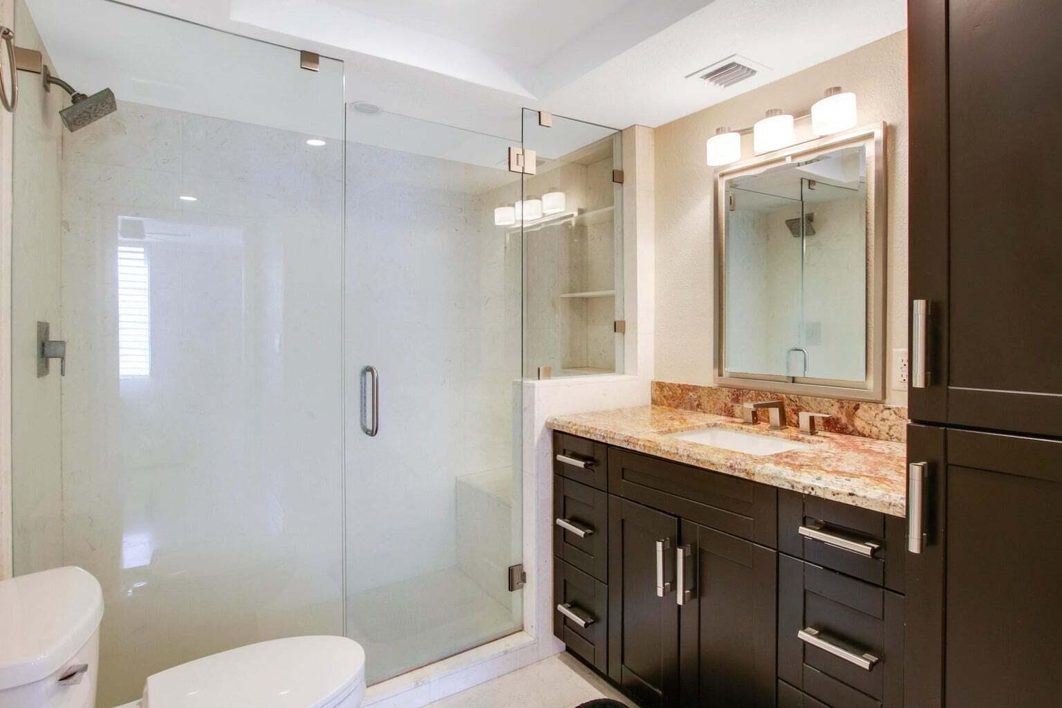 8 Royal Palm Way 2010 photo 18