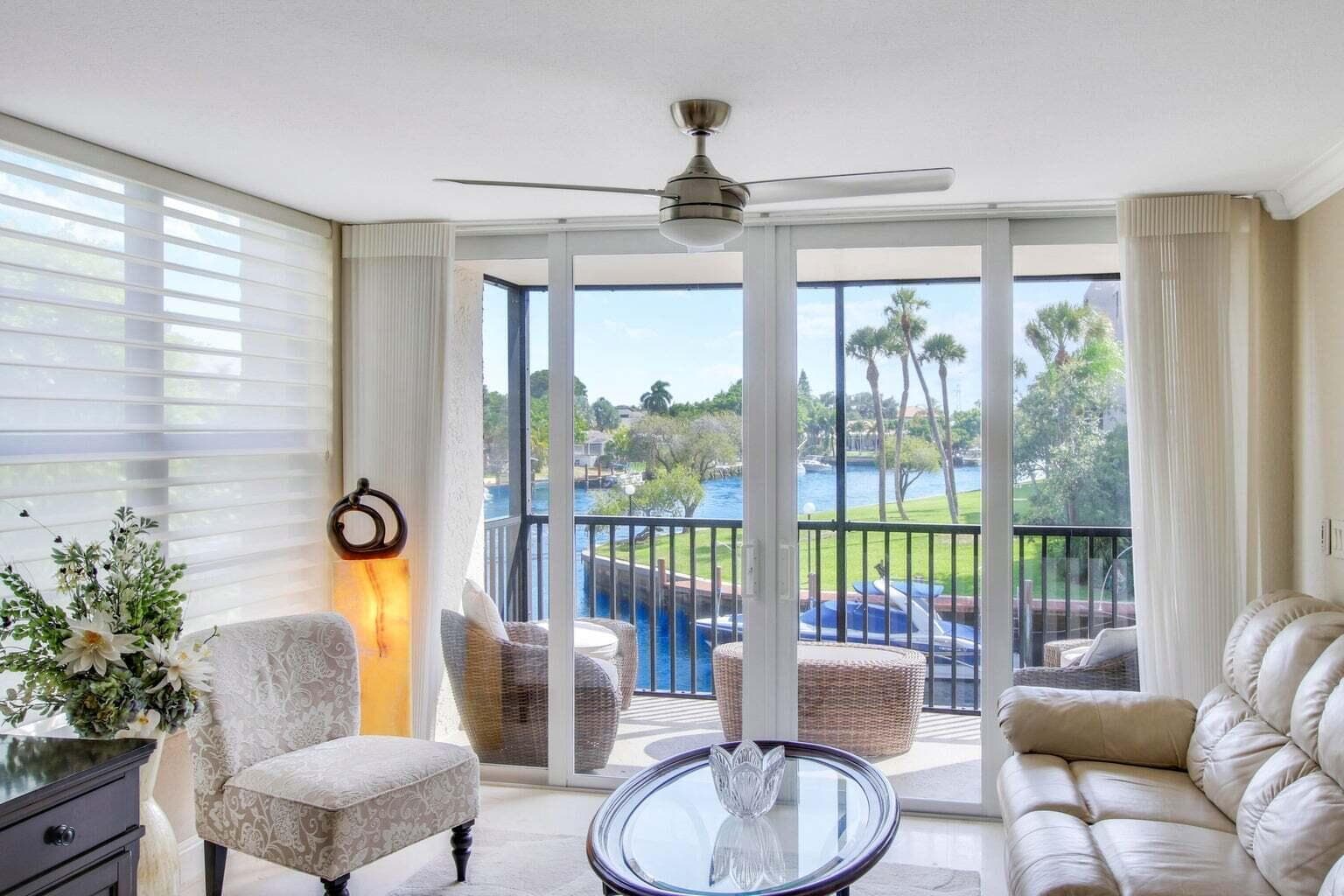 8 Royal Palm Way 2010 photo 11
