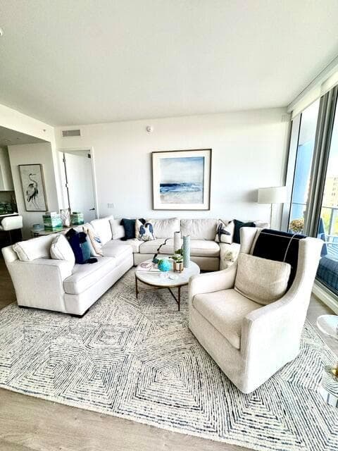 220 Lake Shore Drive 503 photo 13