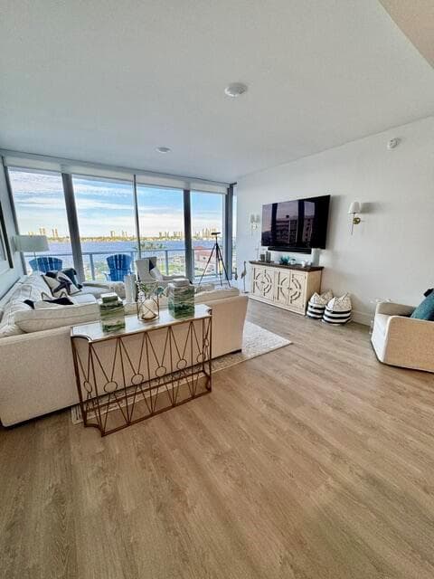 220 Lake Shore Drive 503 photo 12