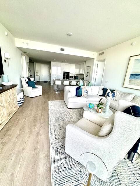 220 Lake Shore Drive 503 photo 14