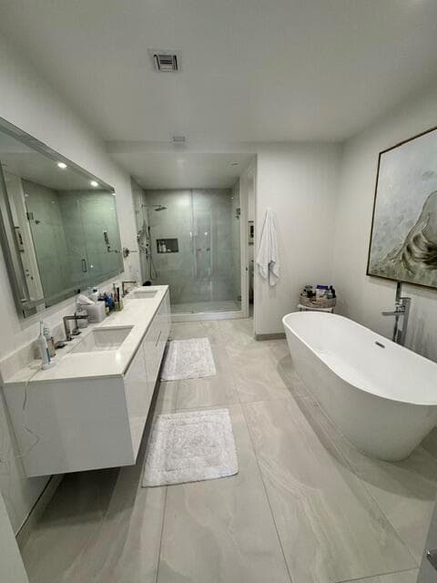220 Lake Shore Drive 503 photo 21
