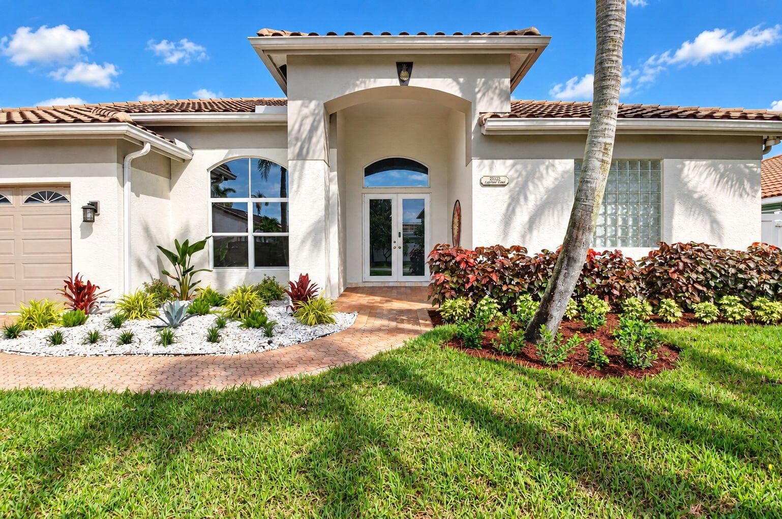 23329 LAGO MAR Circle photo 2