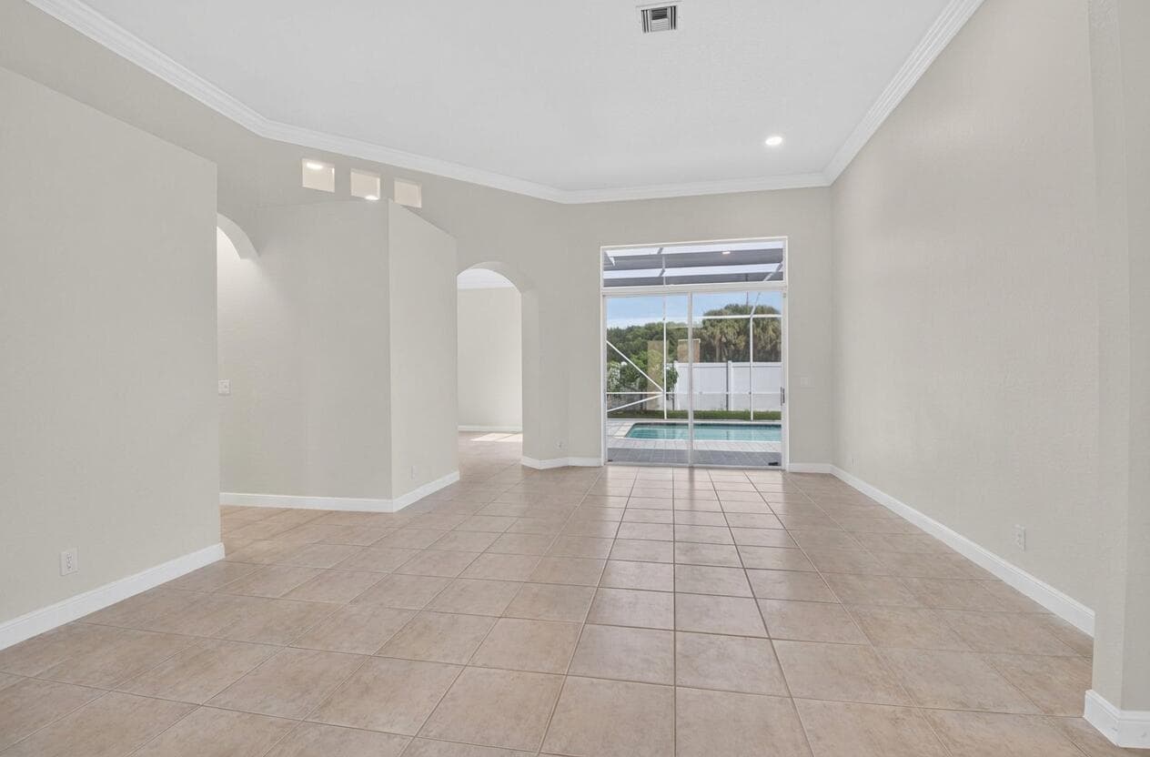 23329 LAGO MAR Circle photo 6