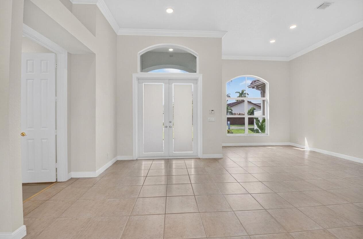 23329 LAGO MAR Circle photo 3