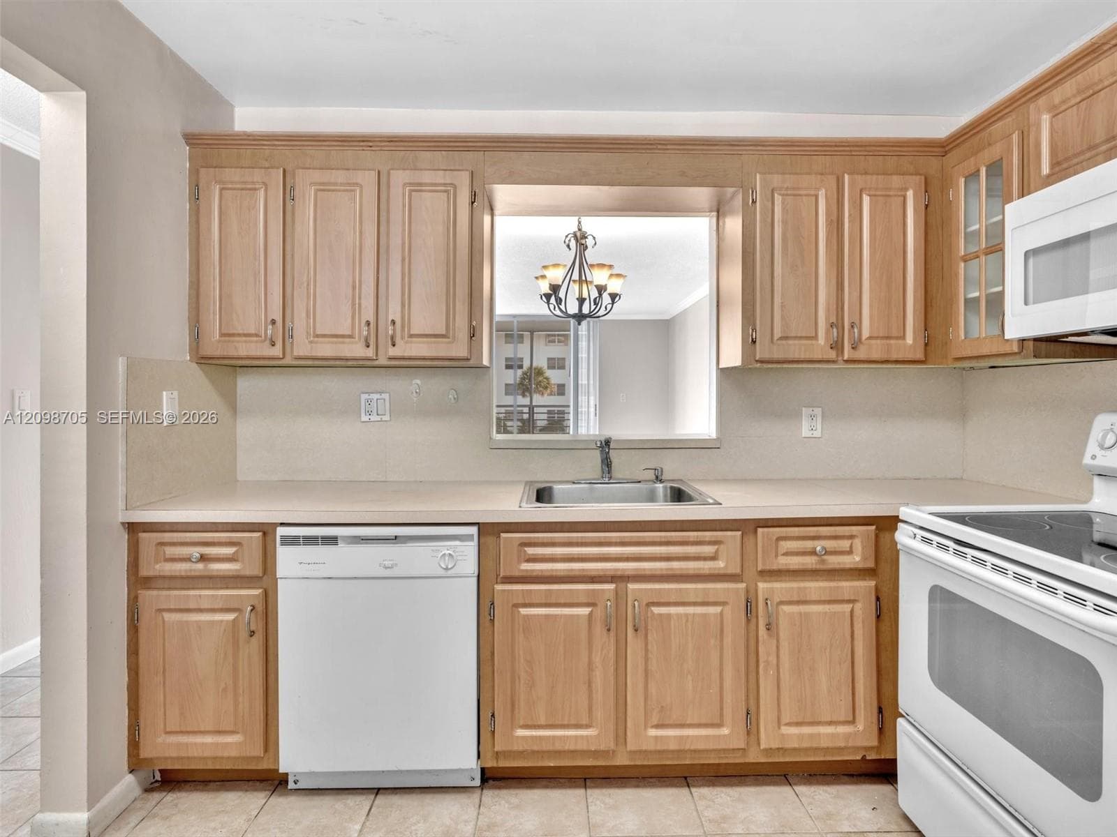 3600 NE 170th St 203 photo 6