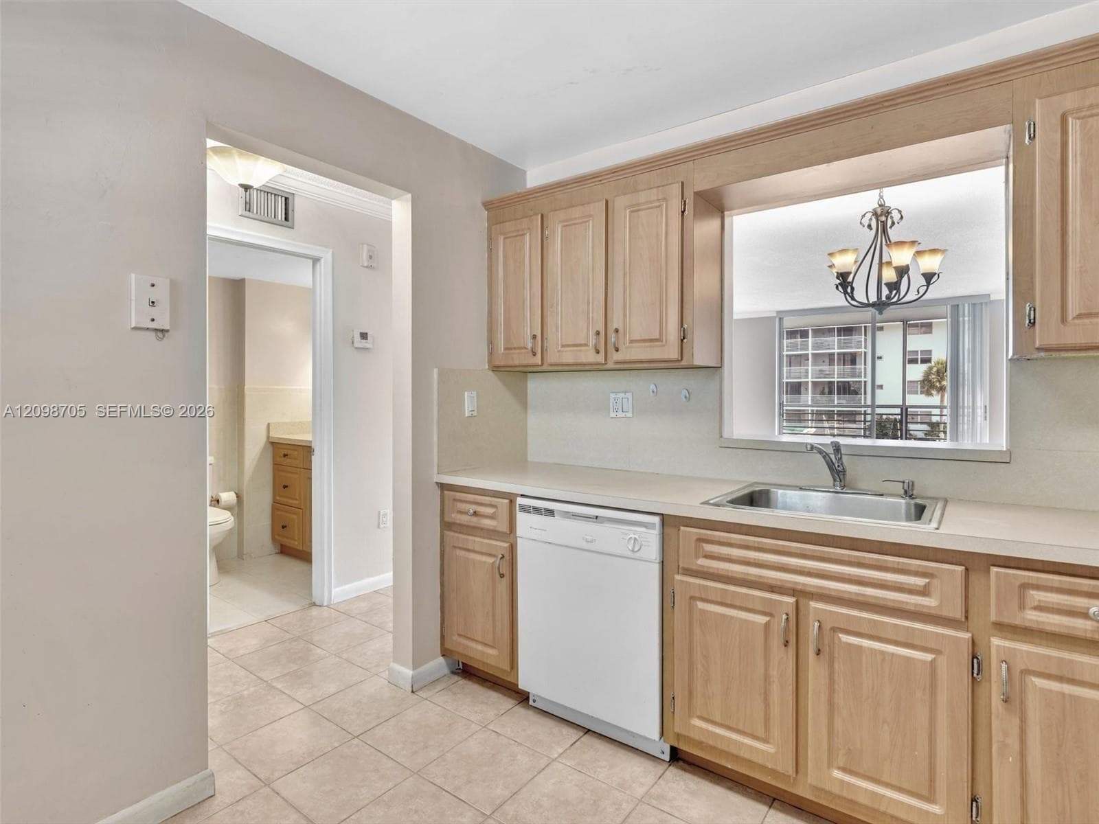 3600 NE 170th St 203 photo 8