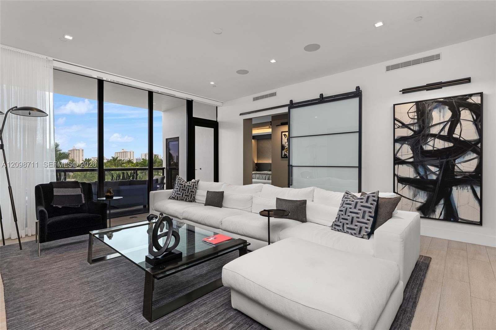 30 Isle Of Venice Dr PH3 photo 24