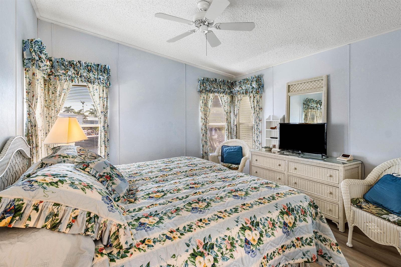204 Mallard Drive U photo 13