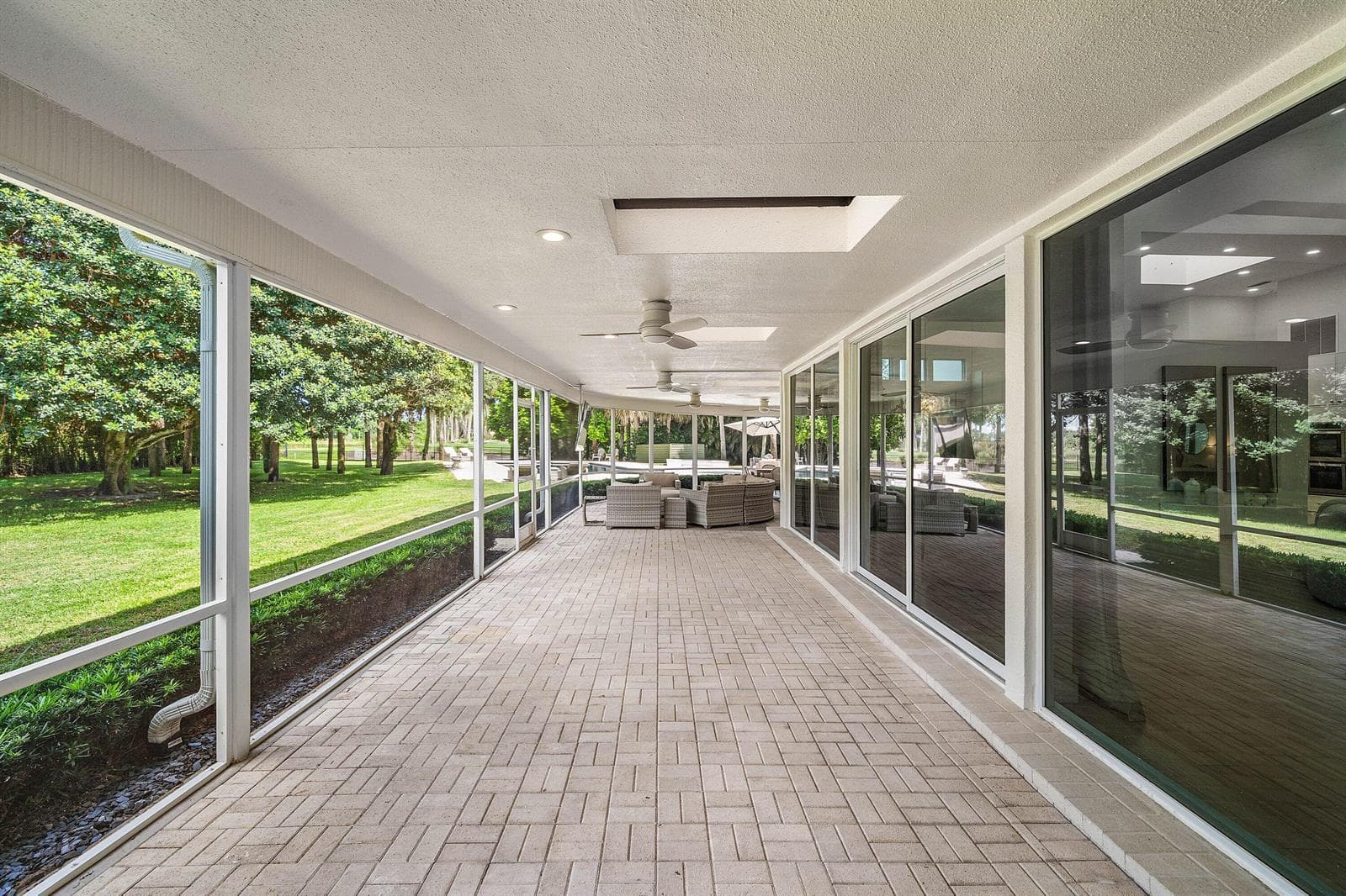 4356 Kasso Circle photo 17