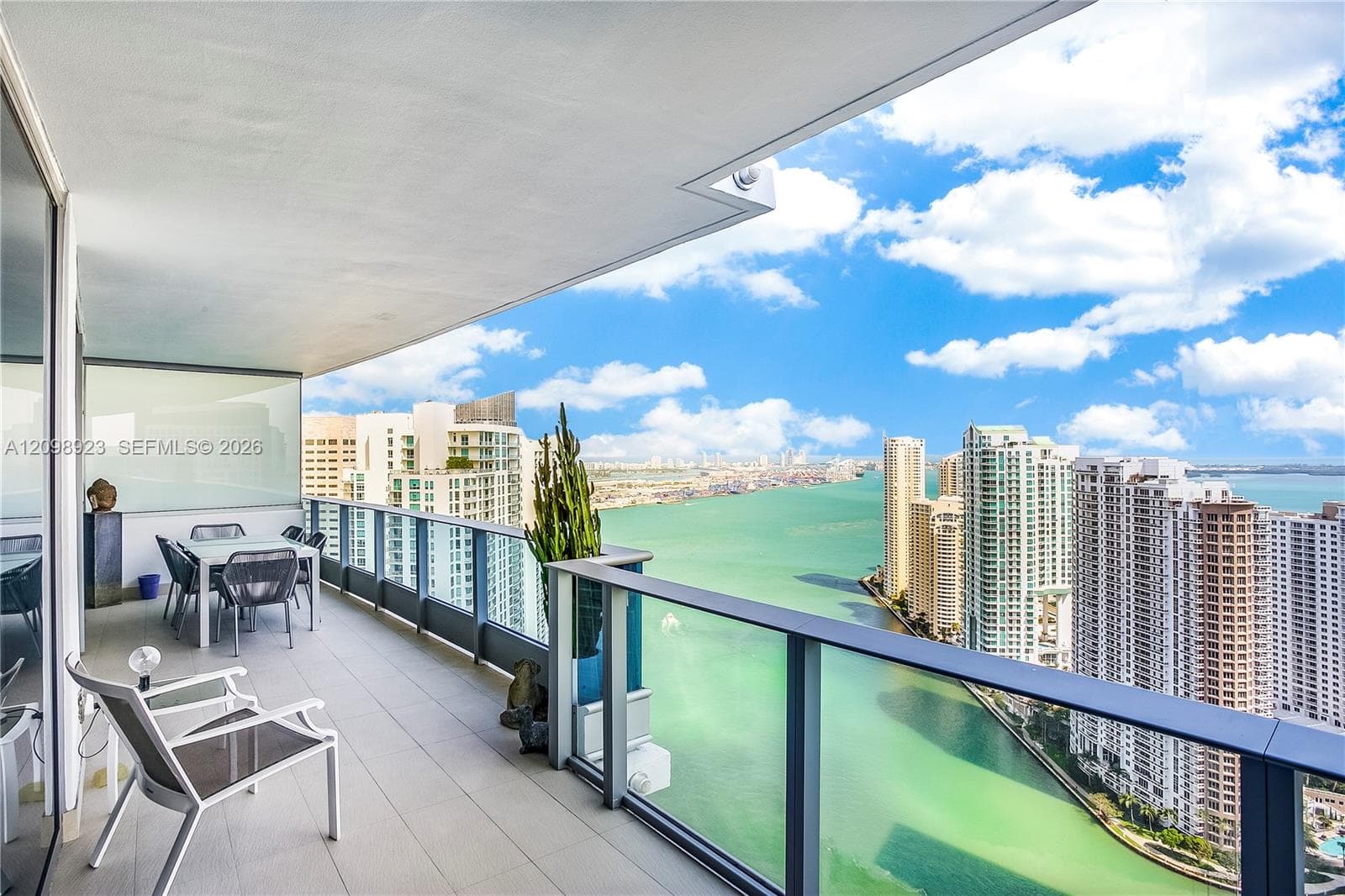 200 Biscayne Boulevard Way 4307 photo 3