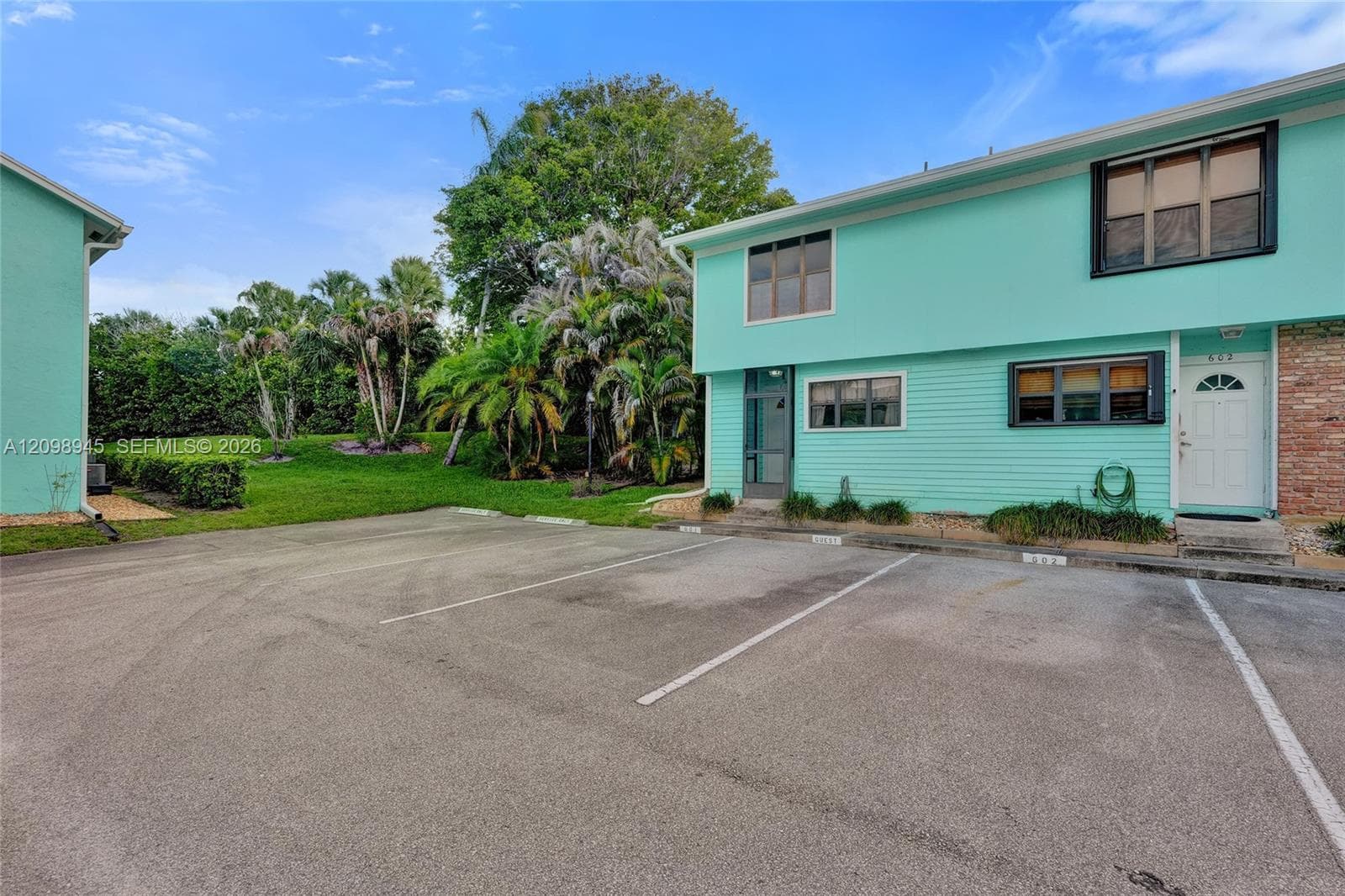 13513 Indian River Dr Drive S Corner #6-01 photo 8