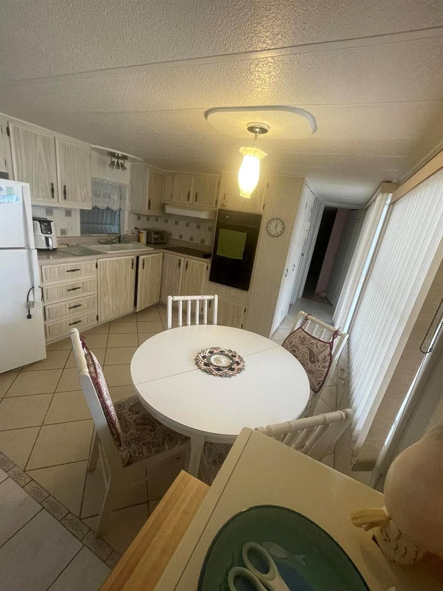 452 NW 51ST Street photo 3