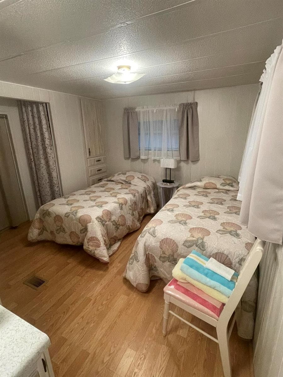 452 NW 51ST Street photo 4