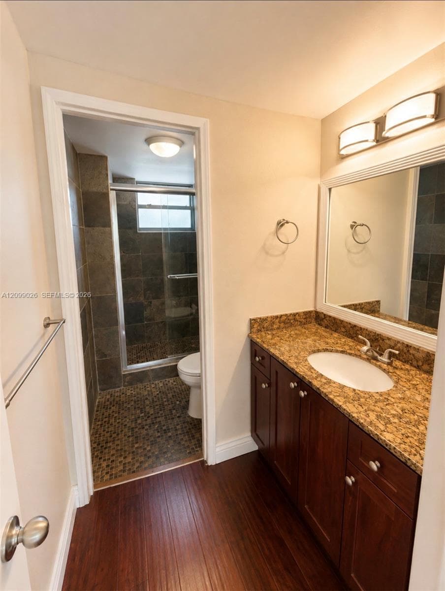 500 Three Islands Blvd L25 photo 8