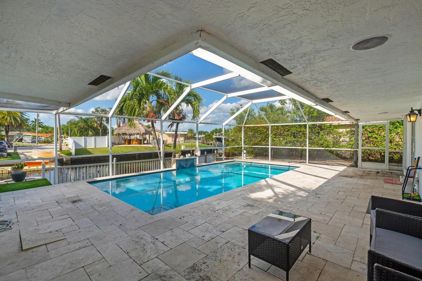 421 SW 18TH Street photo 9