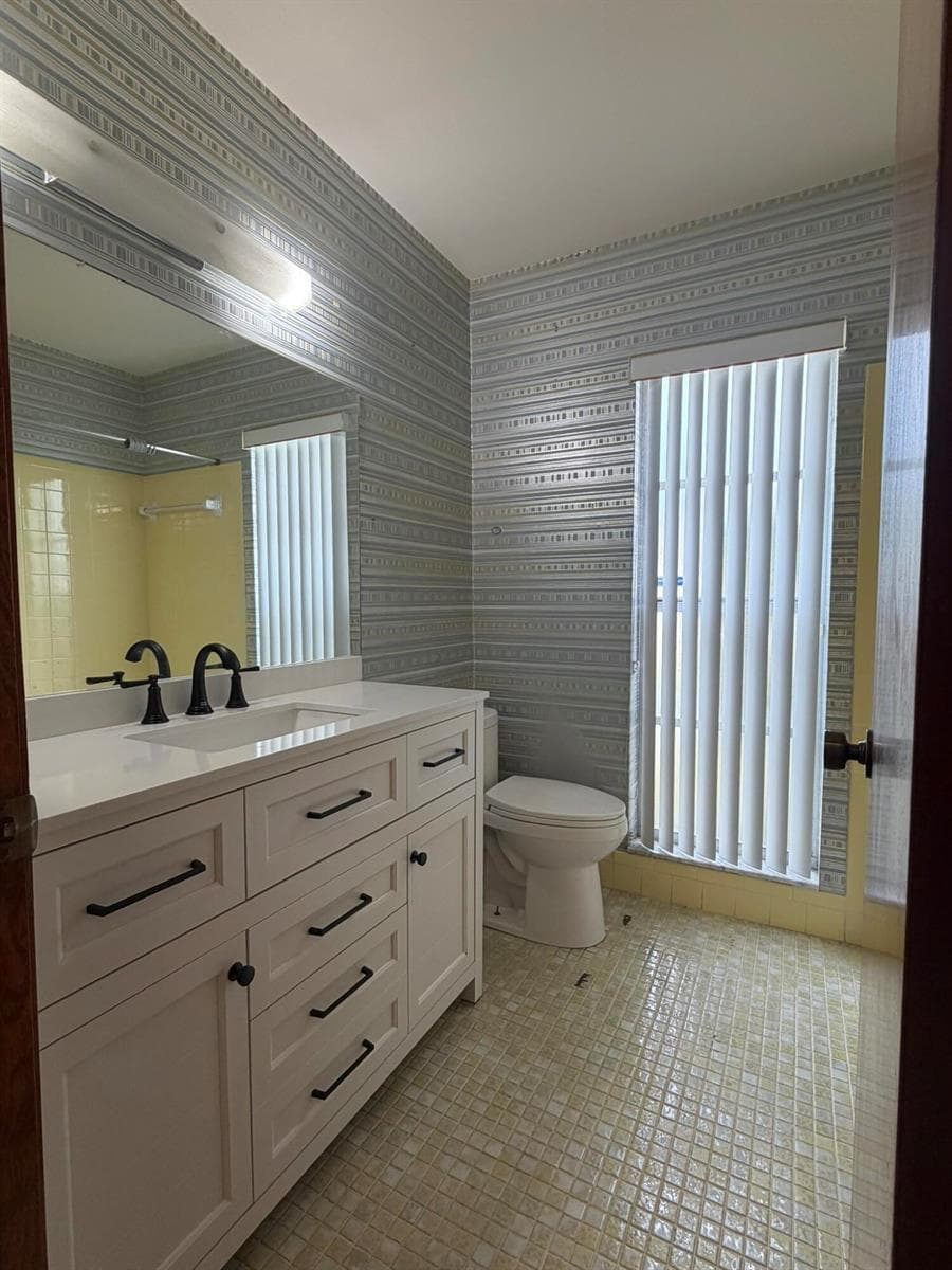 7240 Pineforest Circle photo 17