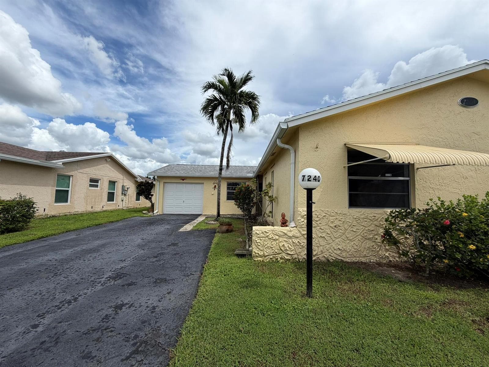 7240 Pineforest Circle photo 1