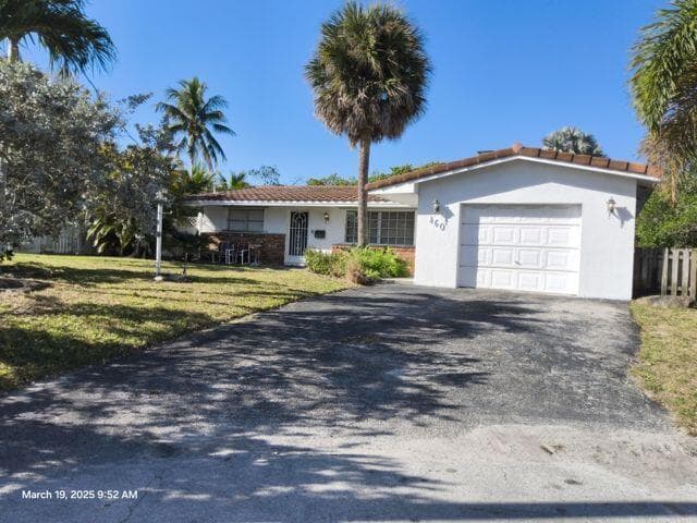 460 SW 18TH Court SW photo 1
