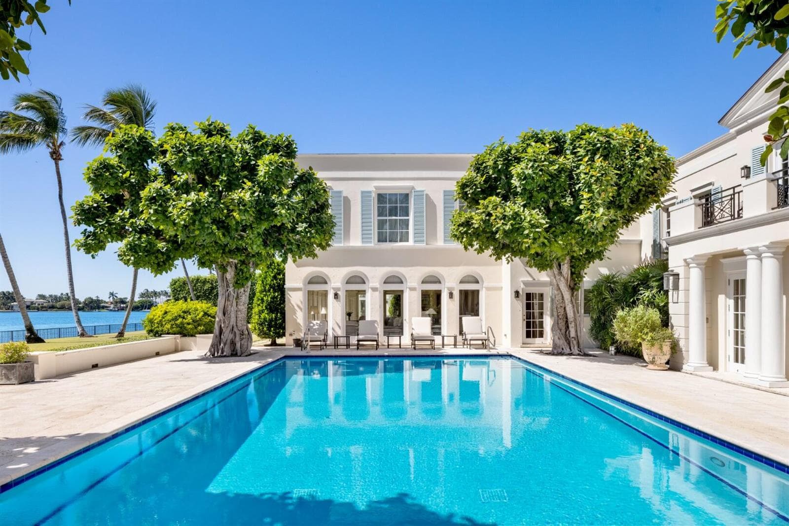 320 El Vedado Road photo 1