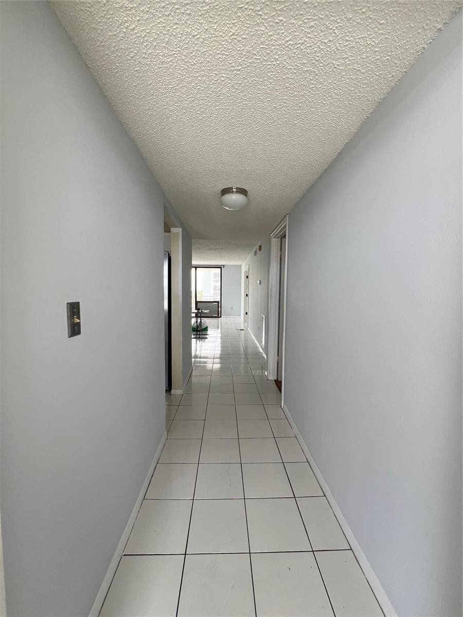 3100 NE 48th Street 805 photo 11