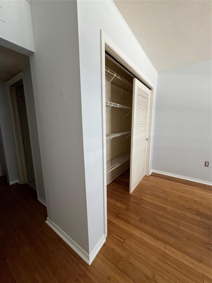 3100 NE 48th Street 805 photo 8