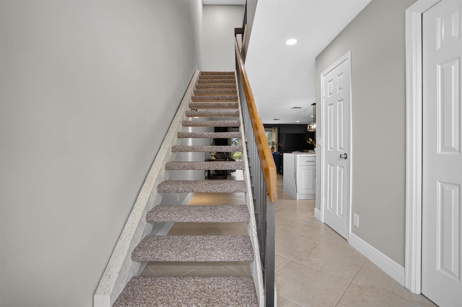 400 CANAL Point S 130 photo 7