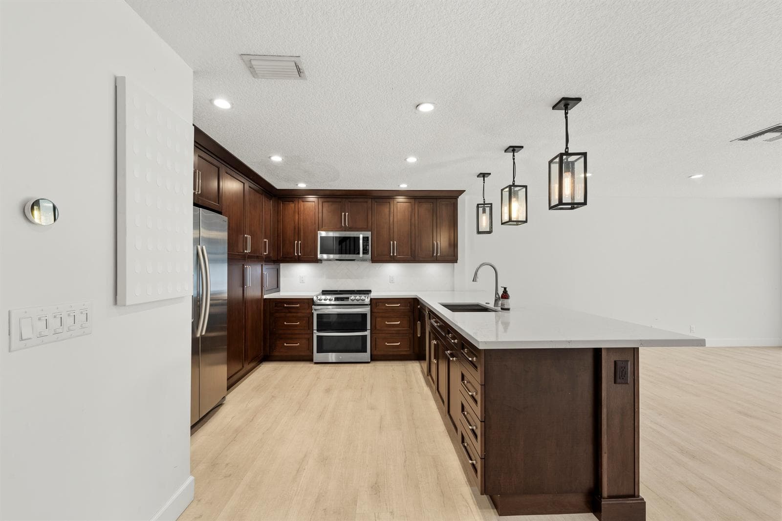 2280 Treasure Isle Drive 85 photo 16
