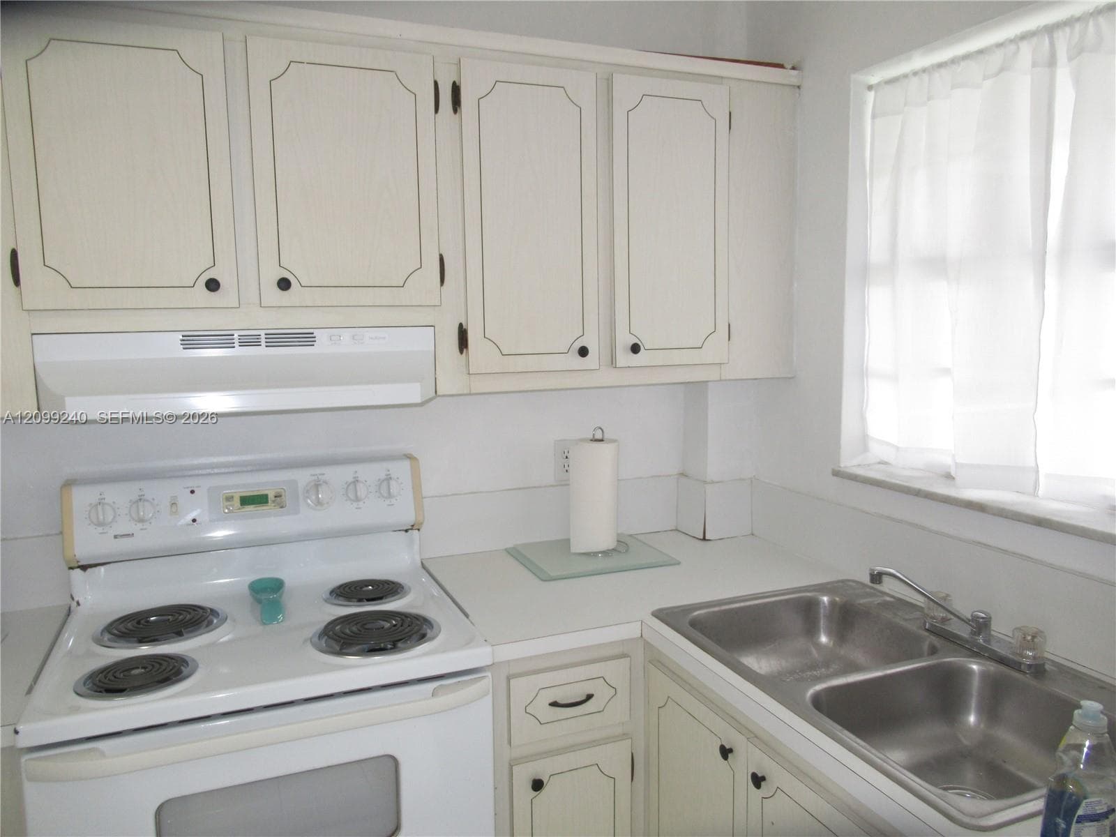 581 Blue Heron Dr 309-B photo 16