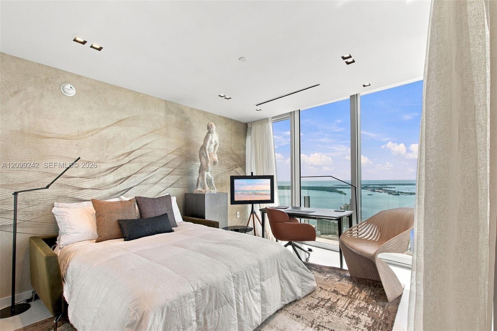 300 Biscayne Blvd Way 5105W photo 18