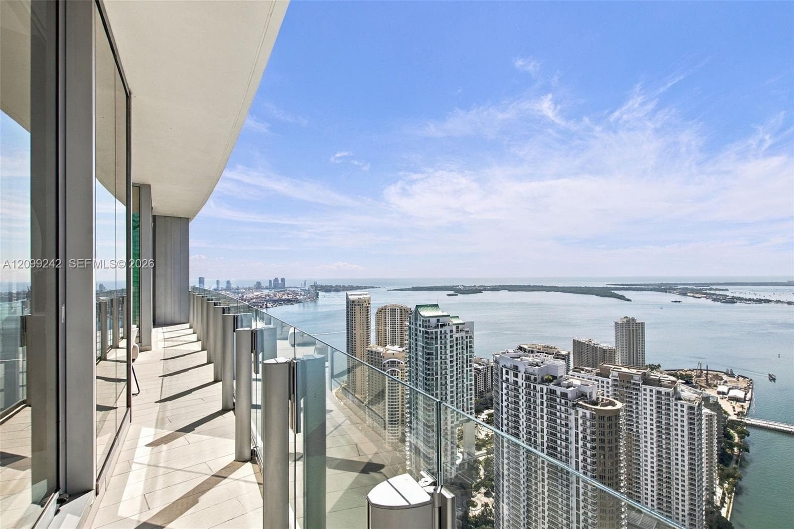 300 Biscayne Blvd Way 5105W photo 25