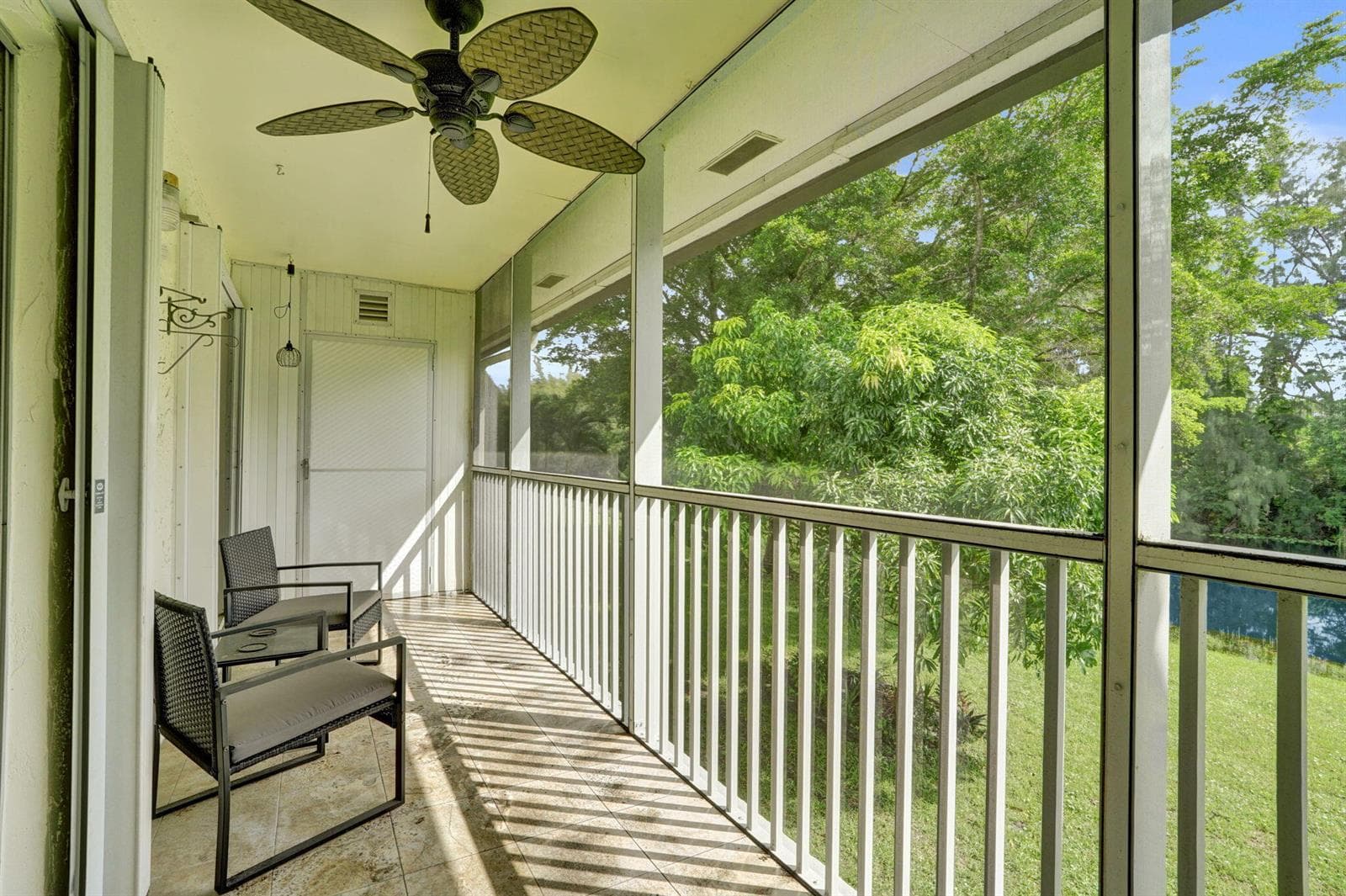 130 Lake Meryl Drive photo 8