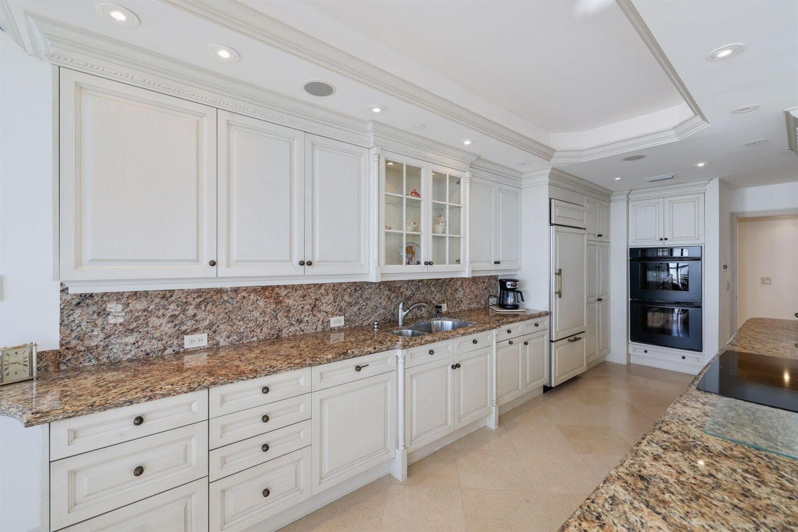 2727 S OCEAN Boulevard 1502 photo 16