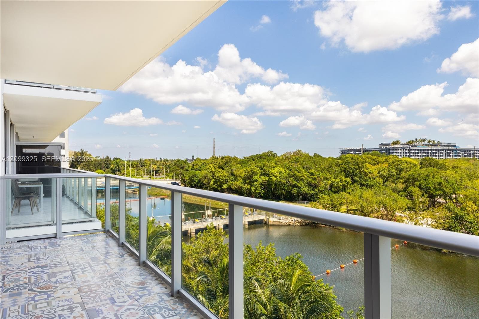 16385 Biscayne Blvd 506 photo 12