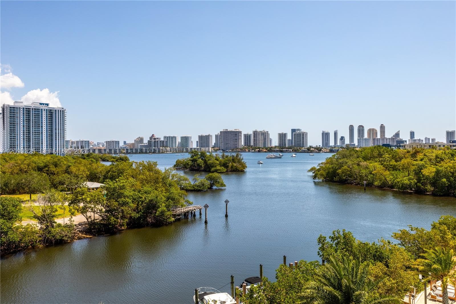 16385 Biscayne Blvd 506 photo 18