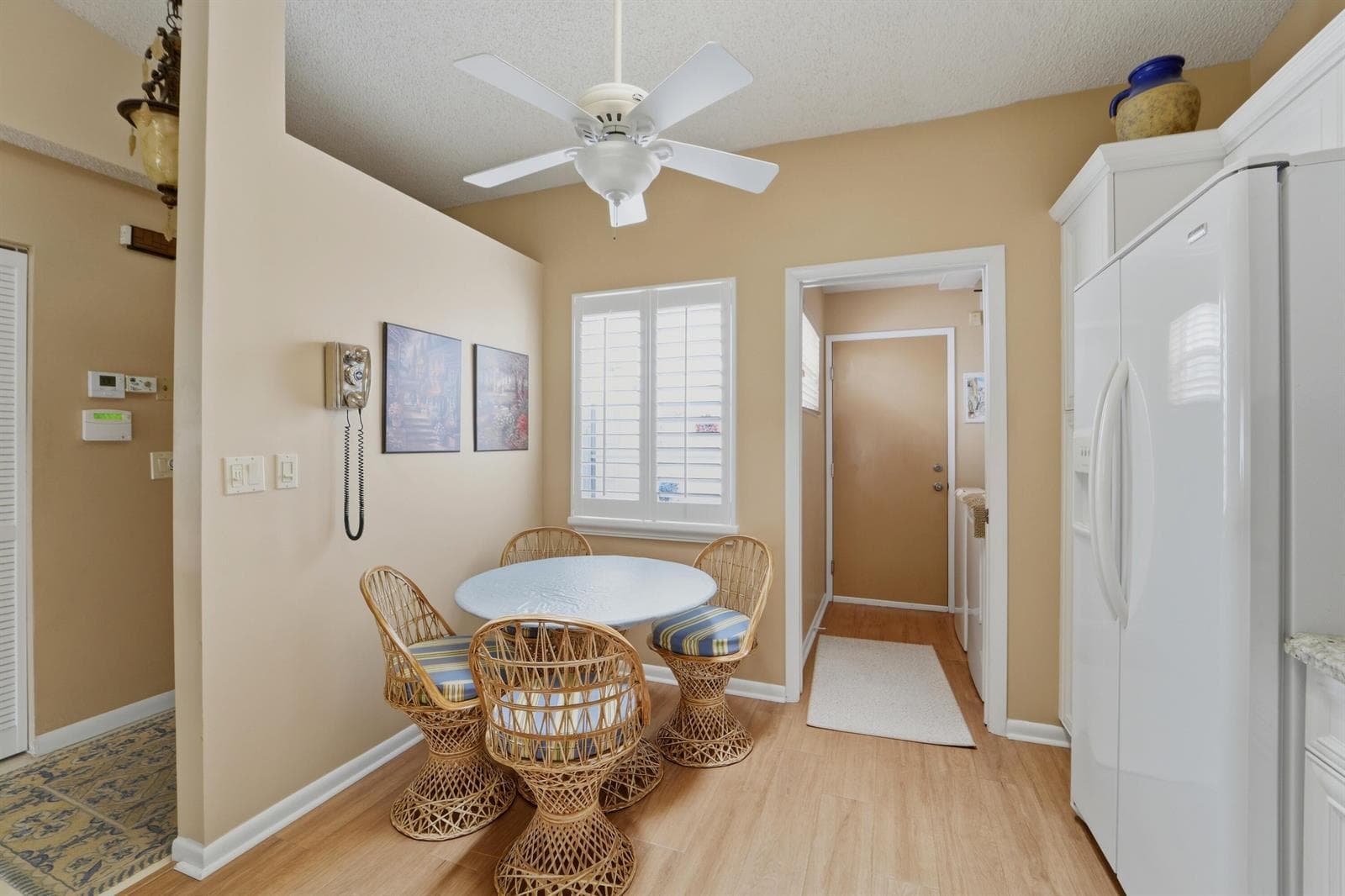 6375 Mill Pointe Circle photo 5