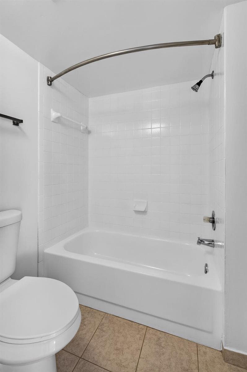 1120 Lake Shore Drive Unit 204 photo 23