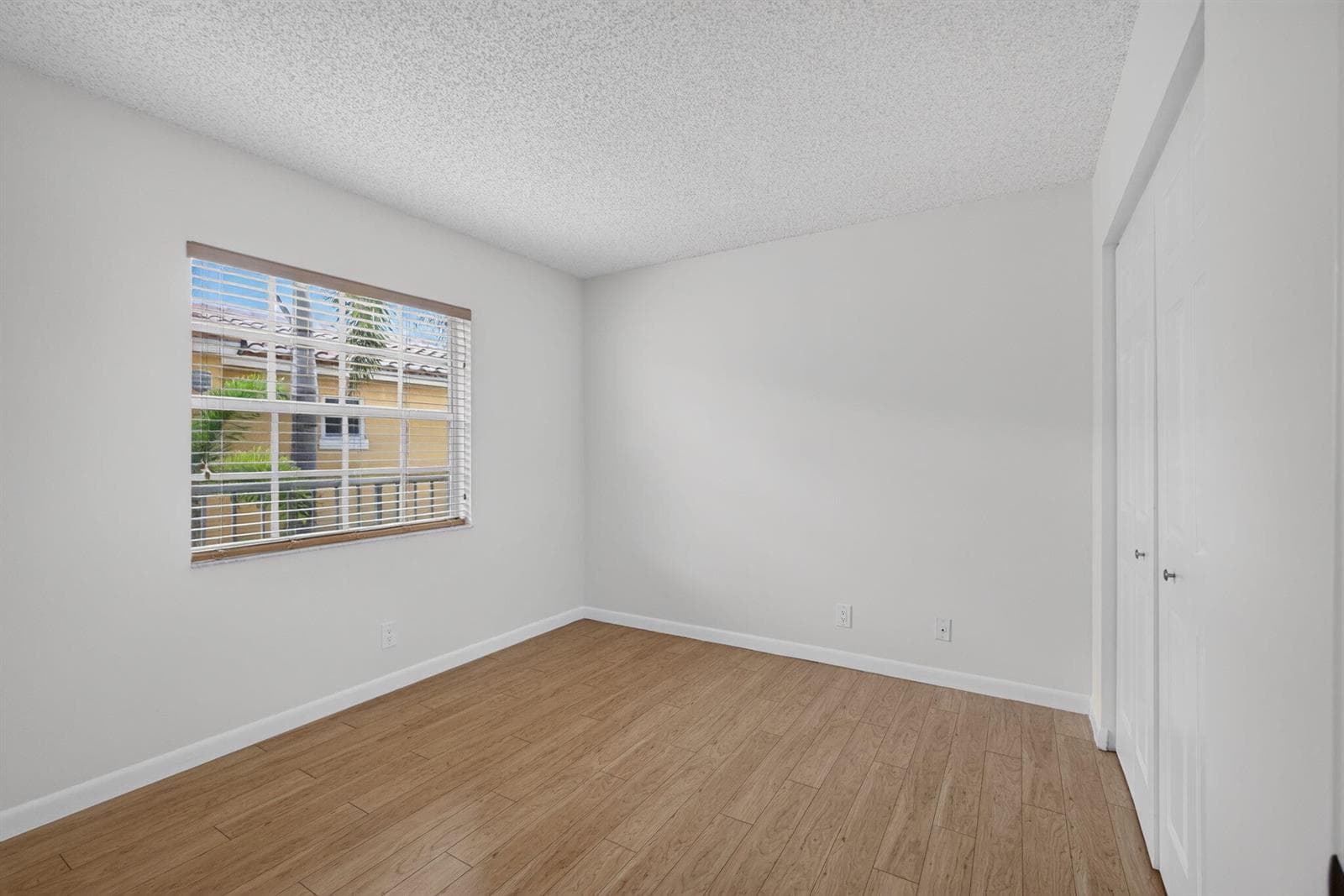 1120 Lake Shore Drive Unit 204 photo 9