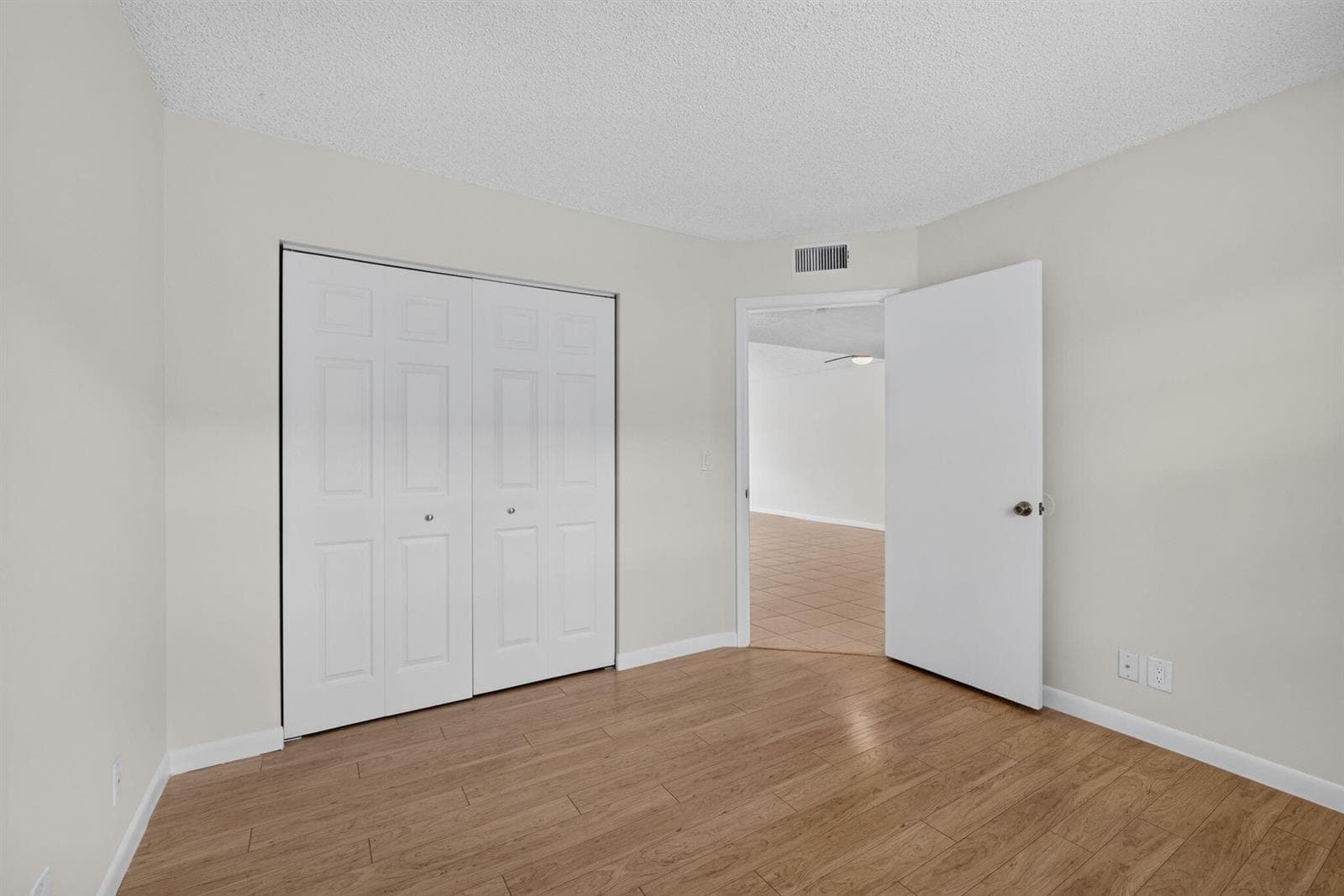 1120 Lake Shore Drive Unit 204 photo 10
