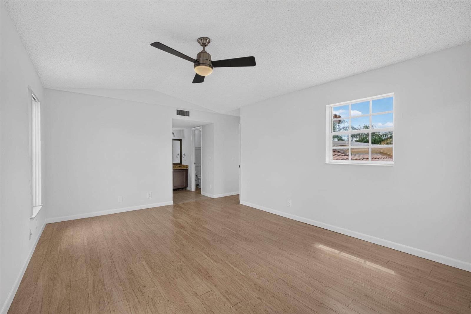 1120 Lake Shore Drive Unit 204 photo 21
