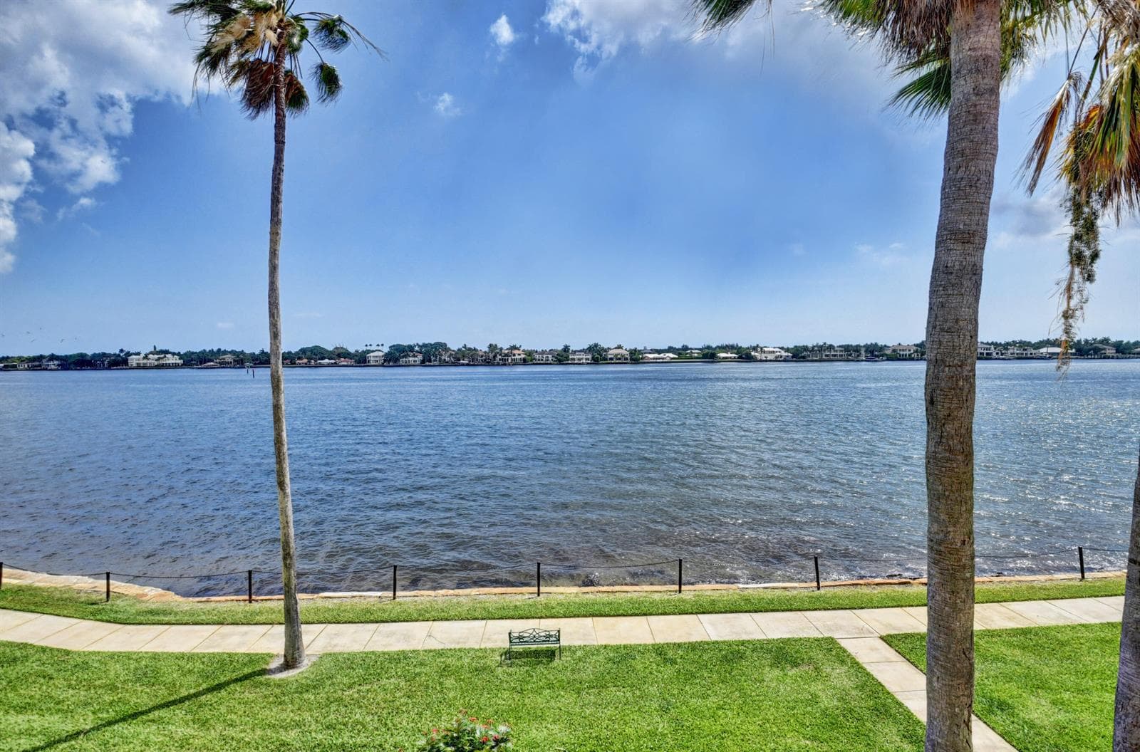 180 Yacht Club Way 308 photo 24
