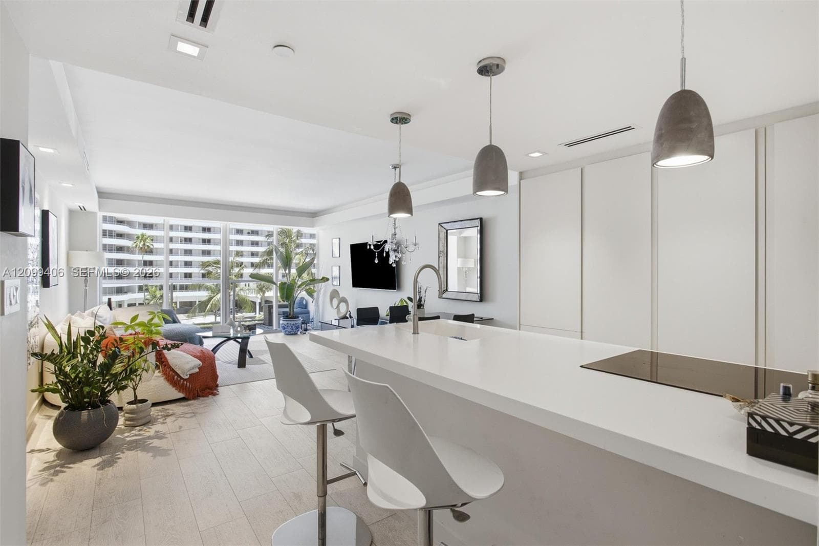 5600 Collins Ave 5A photo 1