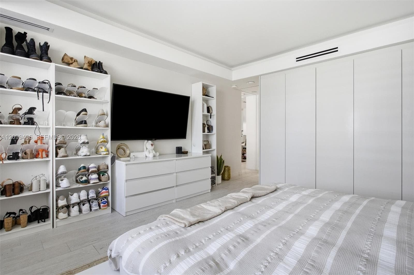 5600 Collins Ave 5A photo 10