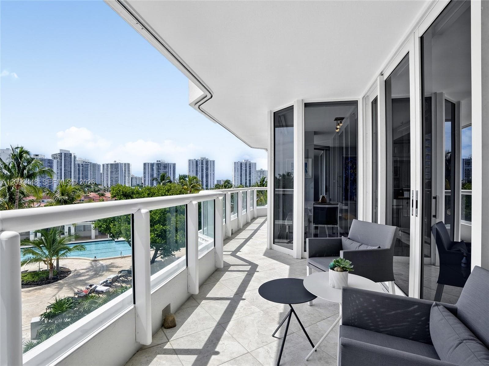 21055 Yacht Club Dr 710 photo 1