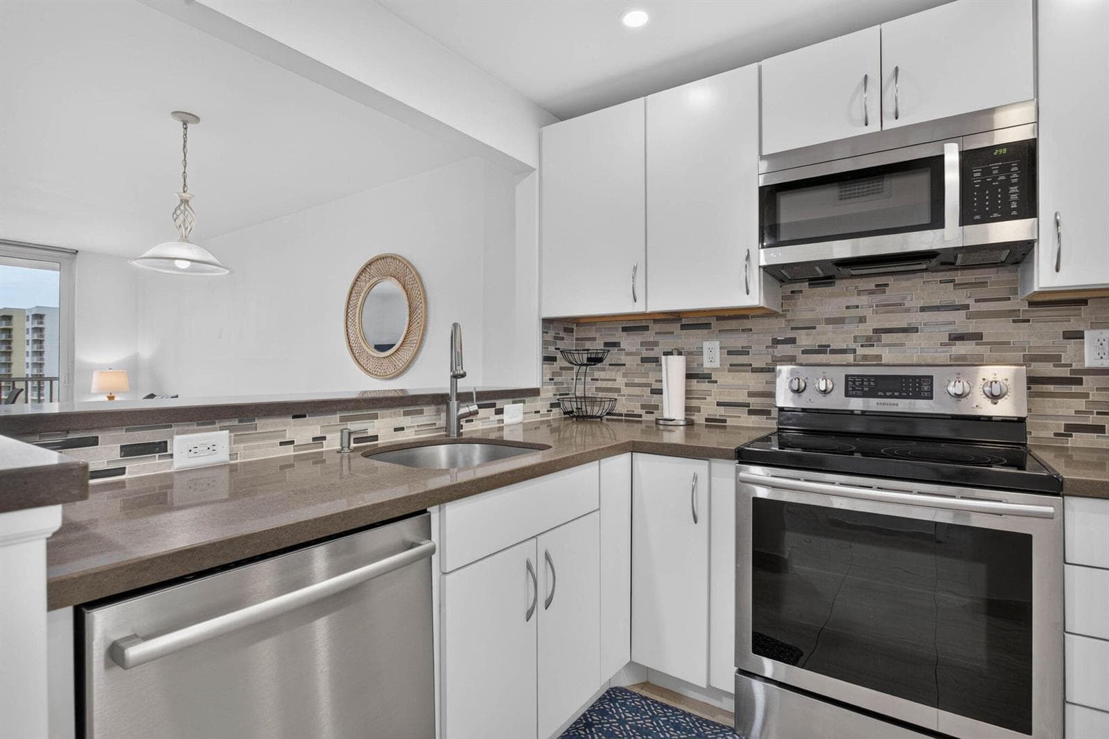 1391 S OCEAN Boulevard 801 photo 9