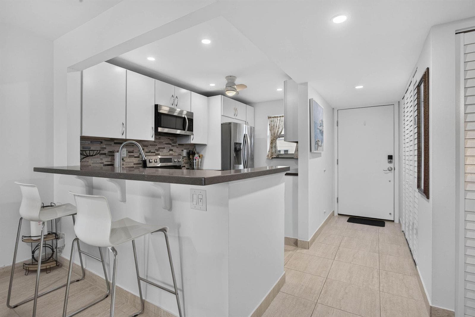 1391 S OCEAN Boulevard 801 photo 11