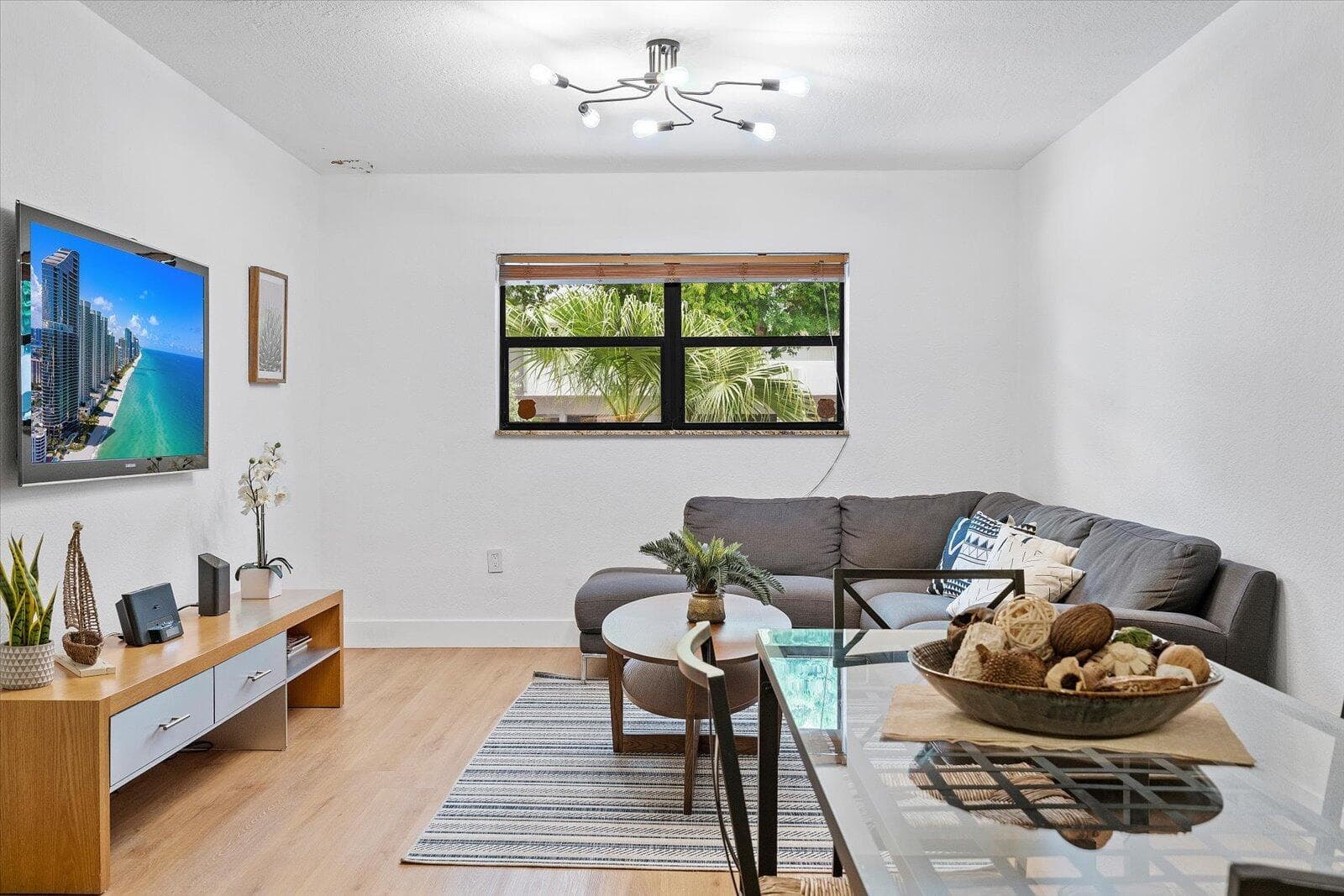 3522 NE 166TH Street 6 photo 12