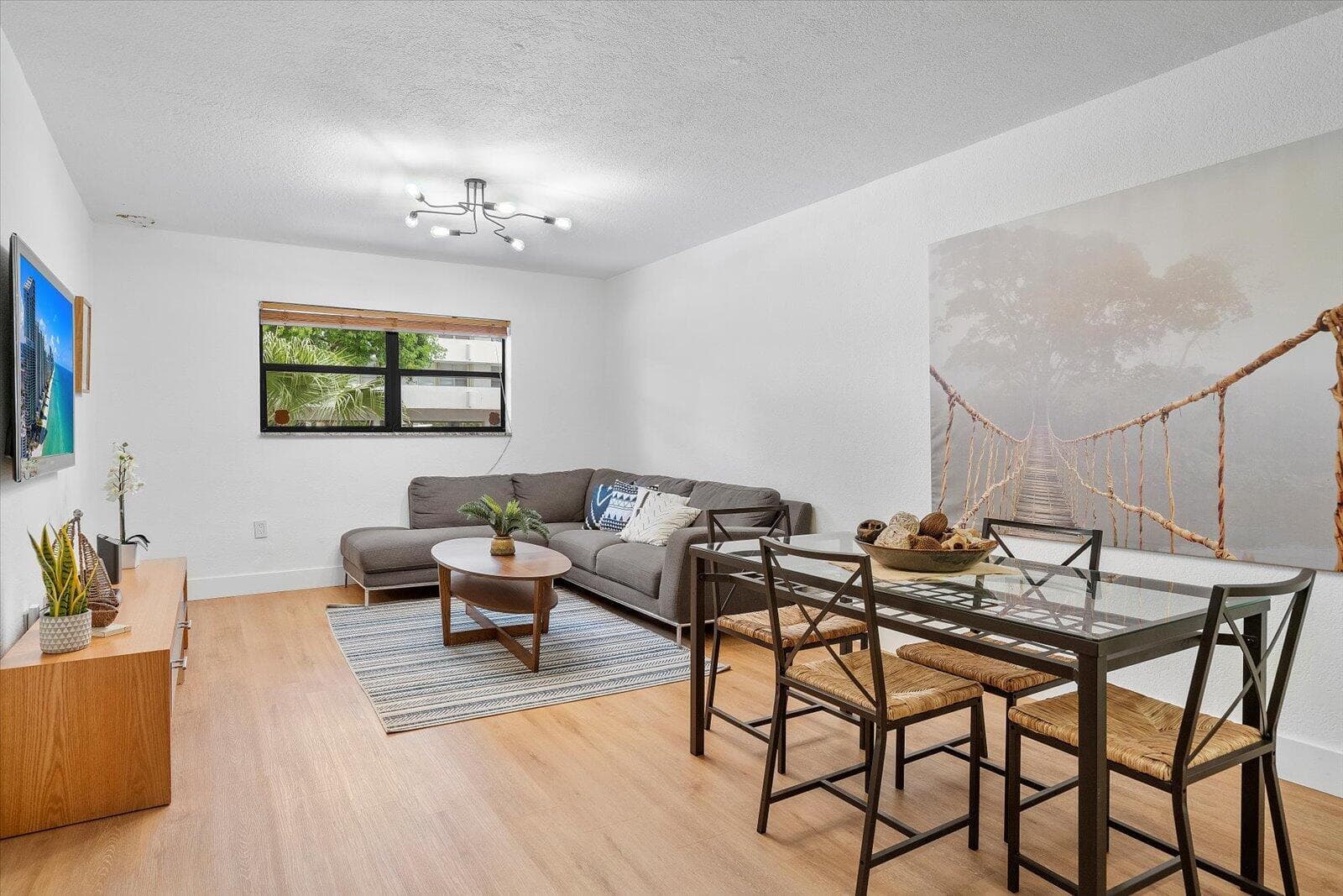 3522 NE 166TH Street 6 photo 9